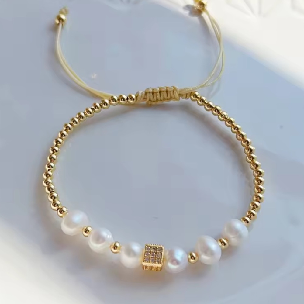 Gold and Pearl Beaded Bracelet